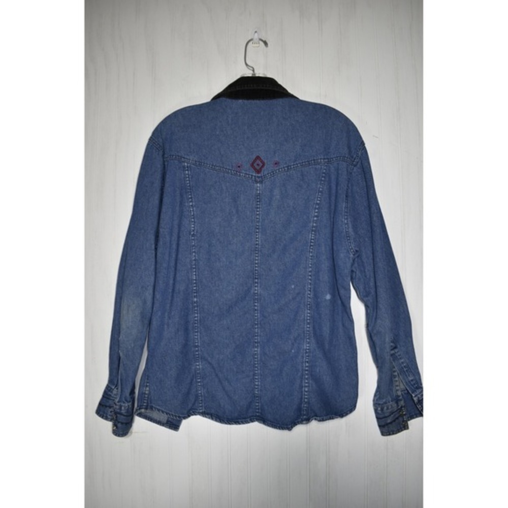 Wrangler Denim Shirt Western Embroidered Long Sleeve Button Up Top Size - Picture 4 of 5